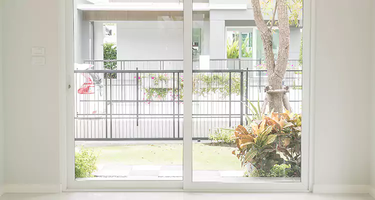 Balcony Screen Door Repair in San Mateo, CA