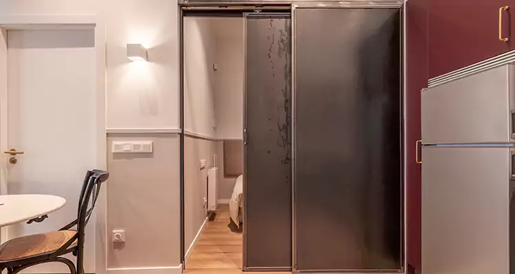 We Fix Closet Sliding Door in San Mateo, CA 