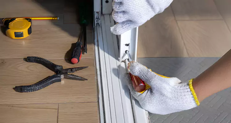 Screen Door Wheel Replacement in San Mateo, CA