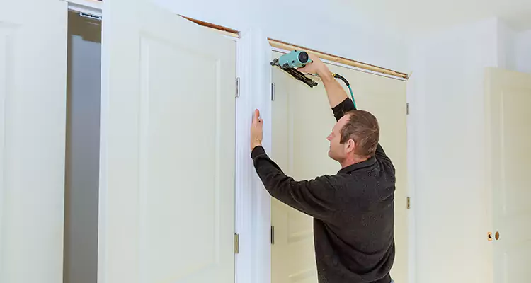 Top Rated Door Fixing ServiceFixing Garage Door Track in San Mateo, CA