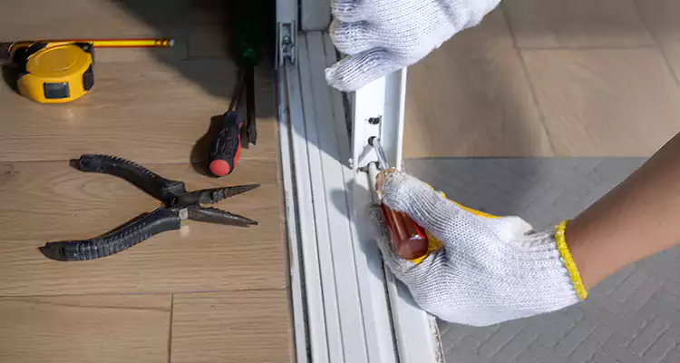 Closet Sliding Door Track Repair in San Mateo, CA