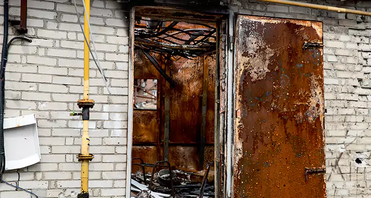 Metal Door Rust Repair in San Mateo, CA