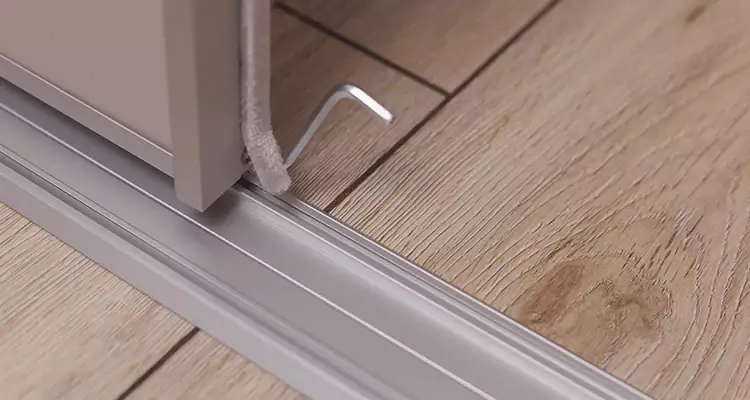 Squeaky Sliding Door Repair in San Mateo, CA