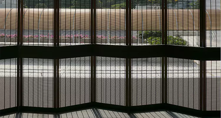 Front Screen Door Repair in San Mateo, CA